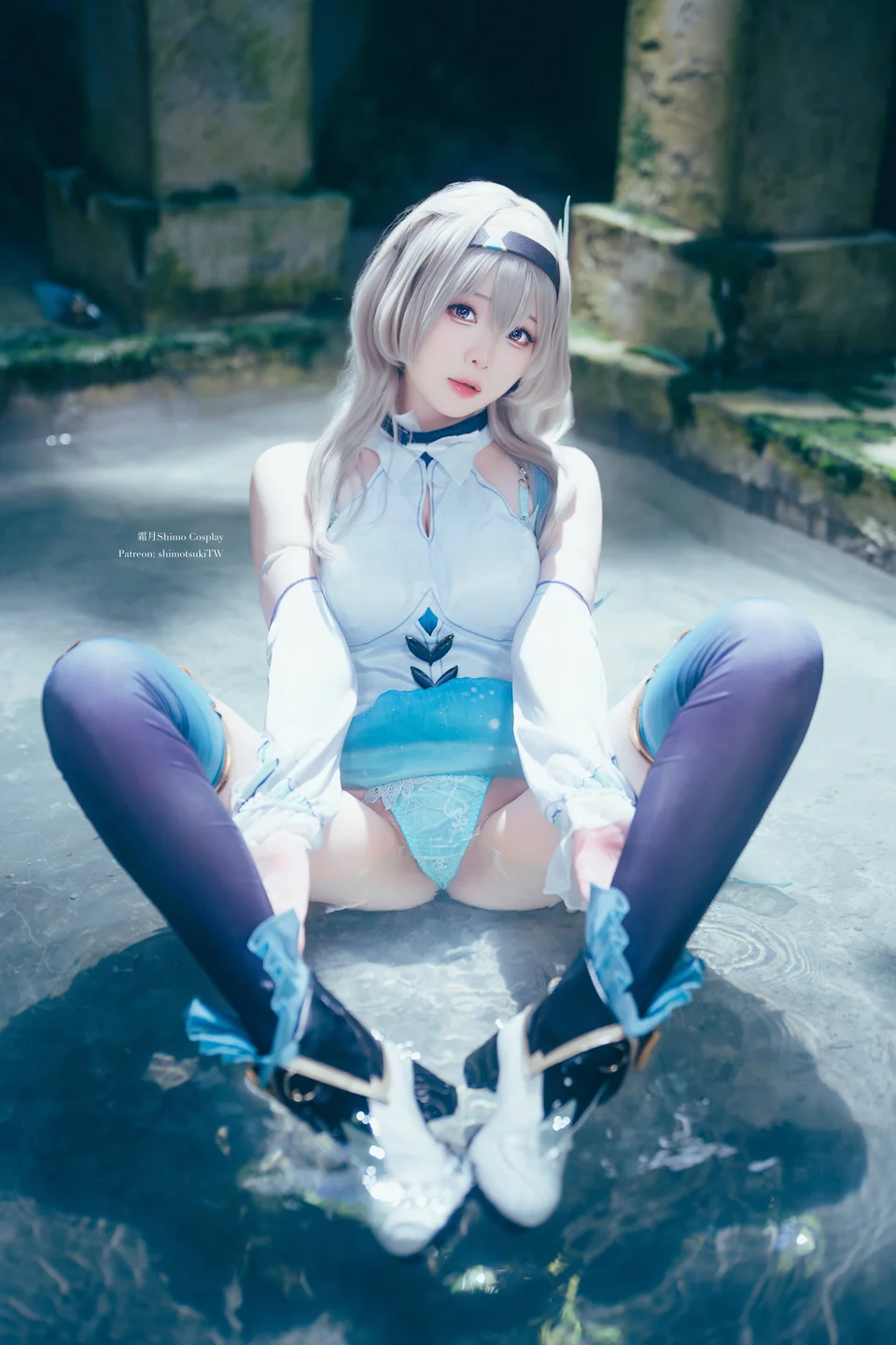 霜月shimo - Firefly [26P-218MB] tg@simisebaisi 【丝足阁】009.webp